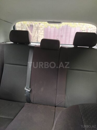 Toyota Corolla 2005, 300,000 km - 1.4 l - Bakı