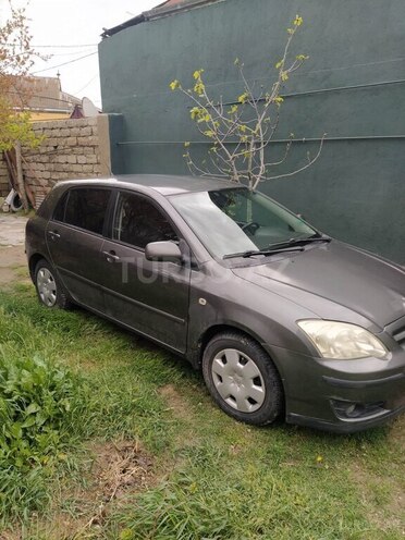 Toyota Corolla 2005, 300,000 km - 1.4 l - Bakı
