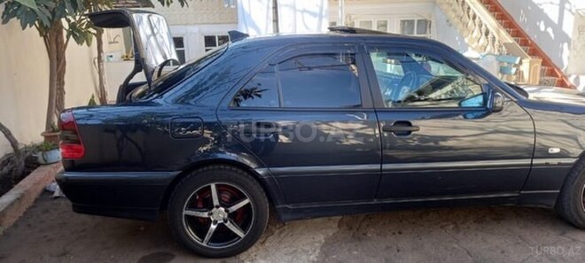 Mercedes C 180 1998, 244,000 km - 1.8 л - Bakı