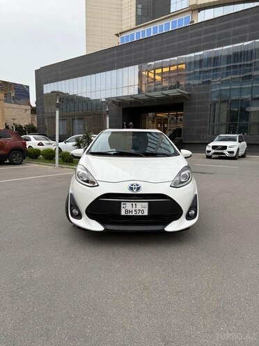 Toyota Aqua 2017, 122,347 km - 1.5 l - Bakı