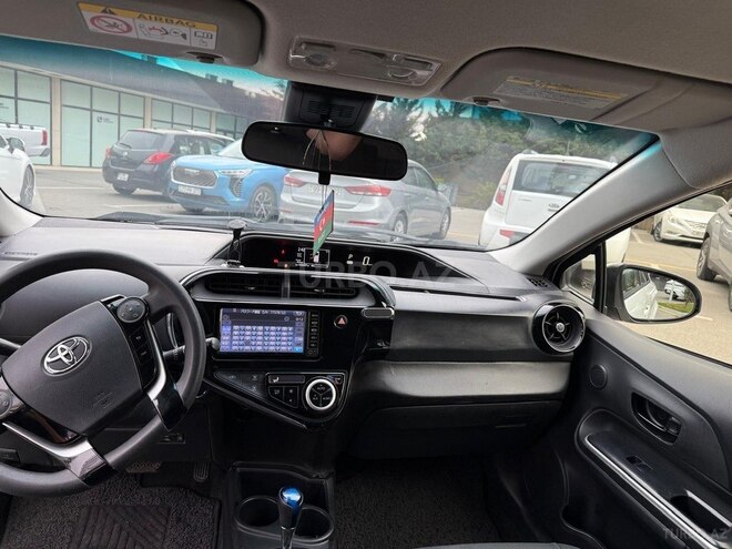 Toyota Aqua 2017, 122,347 km - 1.5 l - Bakı