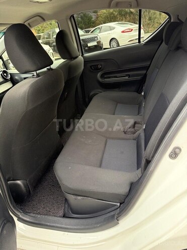 Toyota Aqua 2017, 122,347 km - 1.5 l - Bakı