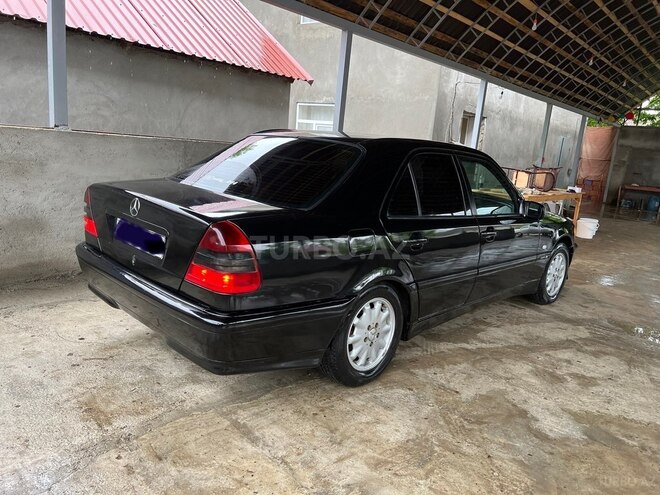 Mercedes C 220 d 1999, 355,200 km - 2.2 л - Masallı