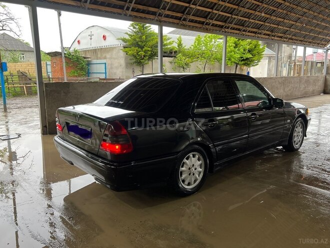 Mercedes C 220 d 1999, 355,200 km - 2.2 л - Masallı