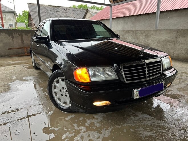 Mercedes C 220 d 1999, 355,200 km - 2.2 л - Masallı