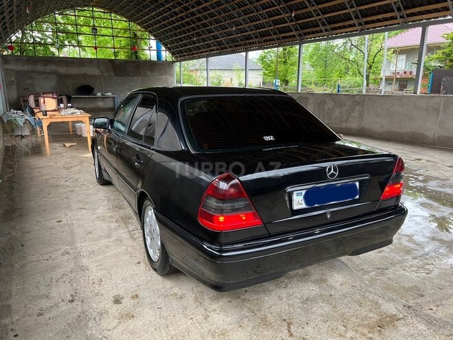 Mercedes C 220 d 1999, 355,200 km - 2.2 л - Masallı