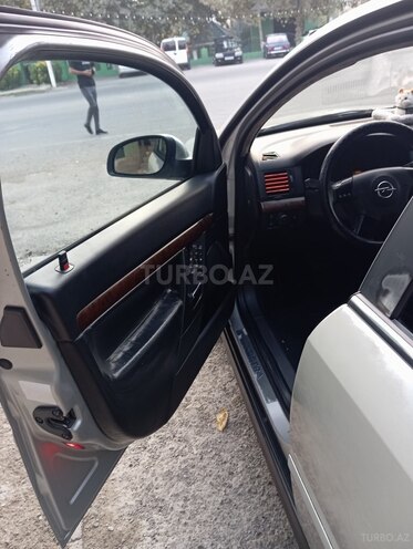 Opel Vectra 2002, 356,753 km - 2.2 л - Beyləqan