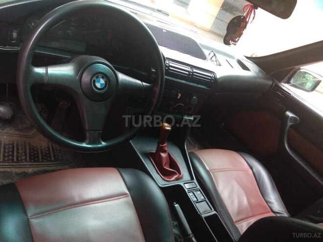 BMW 520 1988, 450,000 km - 2.5 l - Bakı