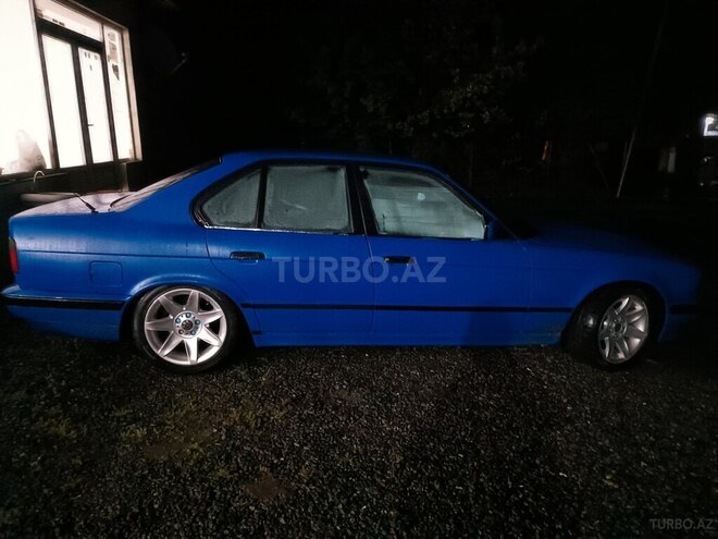 BMW 520 1988, 450,000 km - 2.5 l - Bakı