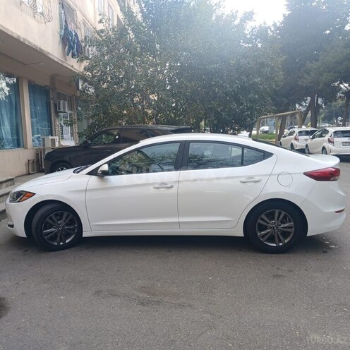 Hyundai Elantra 2018, 102,256 km - 2.0 л - Bakı