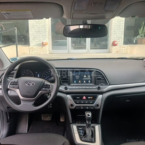 Hyundai Elantra 2018, 102,256 km - 2.0 л - Bakı