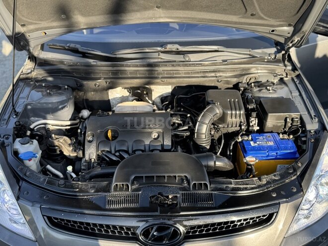 Hyundai i30 2008, 196,000 km - 1.4 л - Balakən
