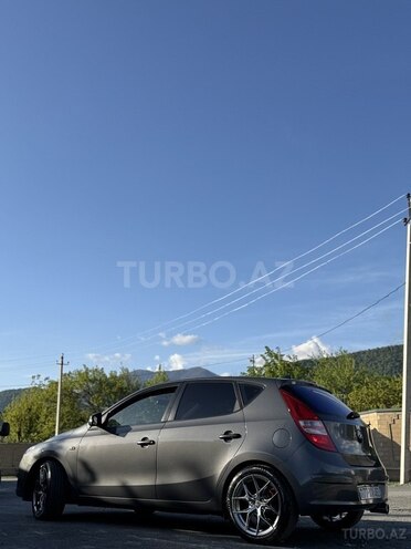 Hyundai i30 2008, 196,000 km - 1.4 л - Balakən