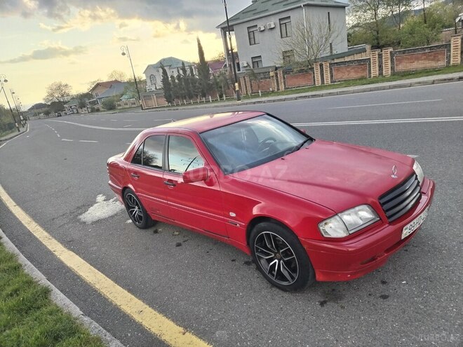 Mercedes C 200 1998, 495,000 km - 2.0 l - Qəbələ