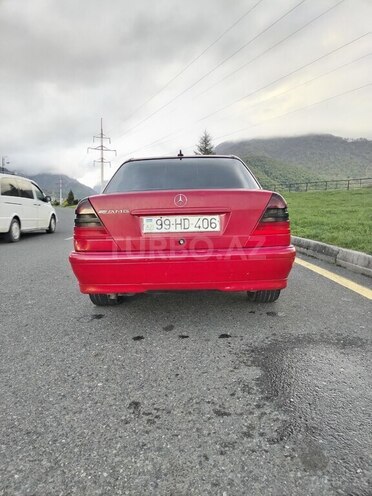 Mercedes C 200 1998, 495,000 km - 2.0 l - Qəbələ