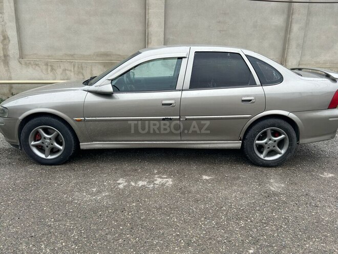 Opel Vectra 1997, 300,000 km - 2.0 l - Sumqayıt
