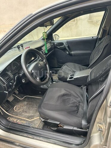 Opel Vectra 1997, 300,000 km - 2.0 l - Sumqayıt