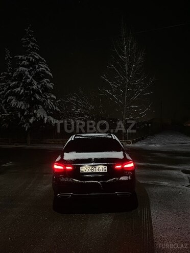 Mercedes E 300 e 2022, 64,405 km - 2.0 л - Bakı