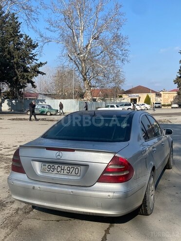 Mercedes E 270 2002, 412,000 km - 2.7 l - Xaçmaz