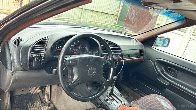 BMW 320 1993, 340,000 km - 2.0 l - Bakı