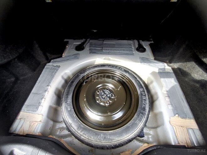 Ford Fusion (North America) 2013, 281,514 km - 1.6 l - Şəki