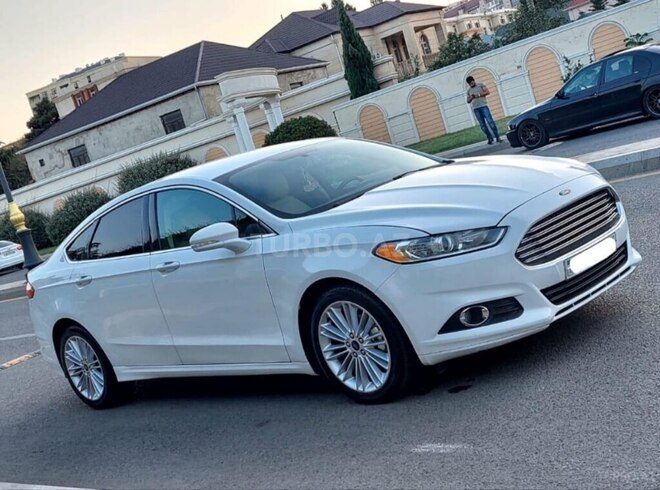 Ford Fusion (North America) 2013, 281,514 km - 1.6 l - Şəki
