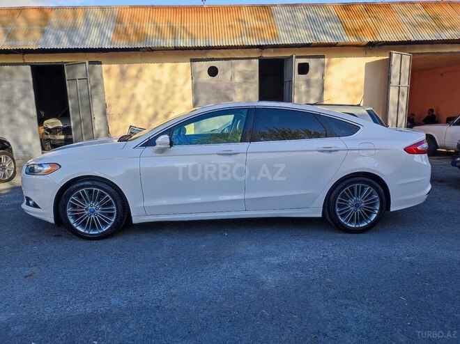 Ford Fusion (North America) 2013, 281,514 km - 1.6 l - Şəki