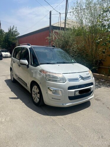 Citroen C3 Picasso 2014, 160,000 km - 1.6 l - Bakı