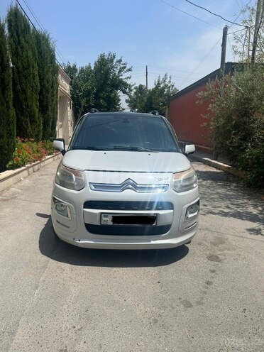 Citroen C3 Picasso 2014, 160,000 km - 1.6 l - Bakı