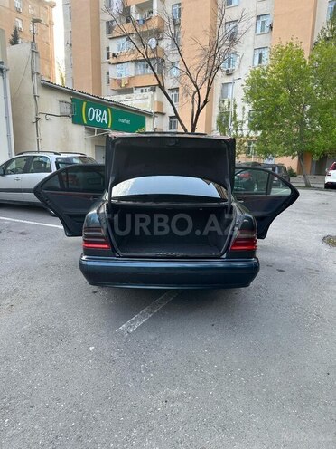 Mercedes E 220 d 2000, 394,000 km - 2.2 l - Bakı