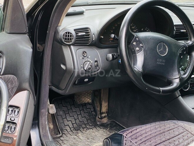 Mercedes C 200 2001, 338,000 km - 2.0 л - İsmayıllı