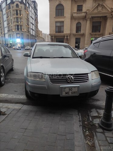 Volkswagen Passat 2004, 442,000 km - 1.8 l - Bakı