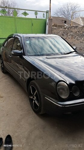 Mercedes E 220 d 2000, 307,000 km - 2.2 l - Şərur