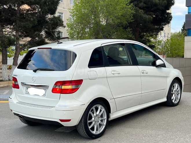 Mercedes B 180 2011, 85,000 km - 1.8 l - Sumqayıt