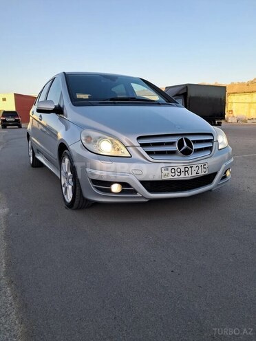 Mercedes B 180 2009, 115,000 km - 1.7 l - Bakı