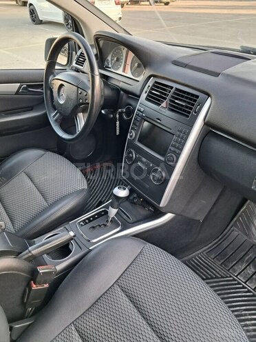 Mercedes B 180 2009, 115,000 km - 1.7 l - Bakı