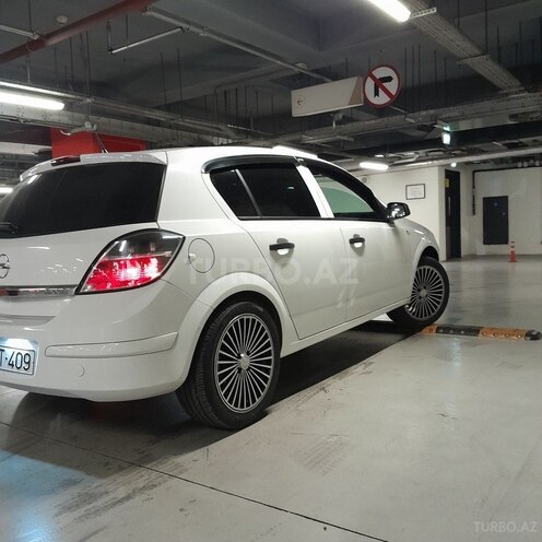 Opel Astra 2009, 270,000 km - 1.4 l - Goranboy