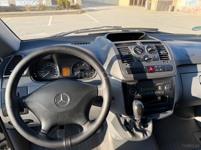 Mercedes Vito 111 2009, 251,000 km - 2.2 l - Bakı