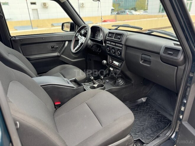 LADA (VAZ) Niva 2024, 15,500 km - 1.7 л - Bakı