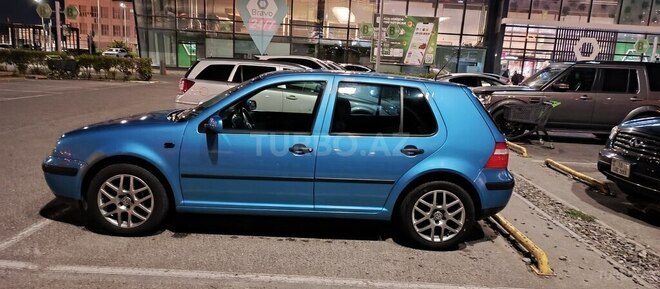 Volkswagen Golf 2003, 234,000 km - 1.6 l - Bakı