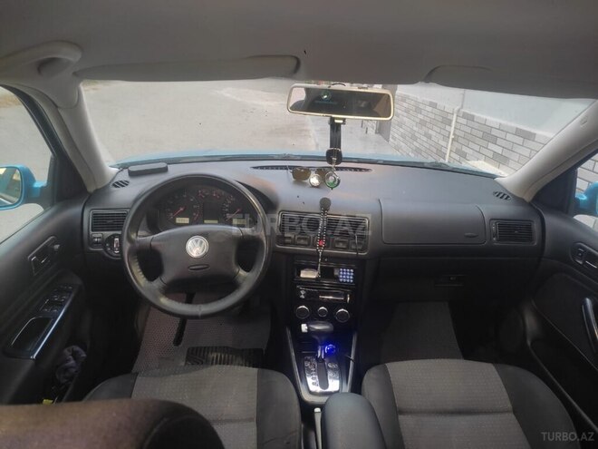 Volkswagen Golf 2003, 234,000 km - 1.6 l - Bakı