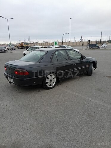 Opel Omega 1994, 380,000 km - 2.5 l - Qax