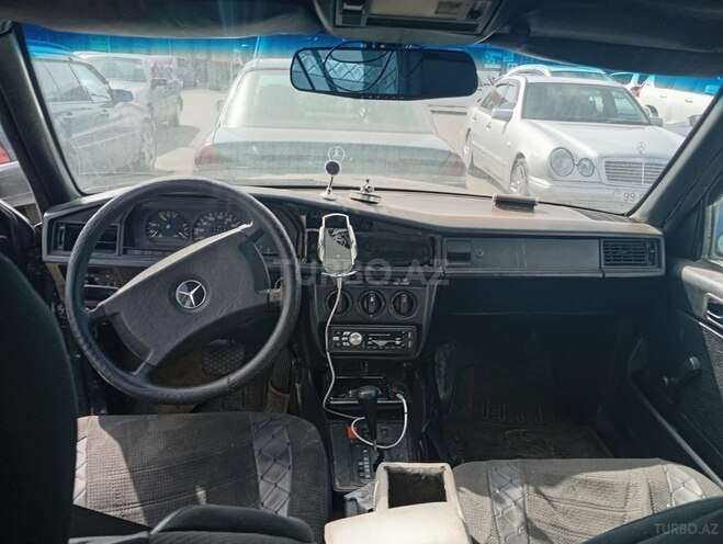 Mercedes 190 1991, 99,999 km - 1.8 л - Bakı