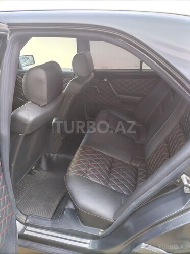 Mercedes C 180 1995, 484,000 km - 1.8 l - Naftalan