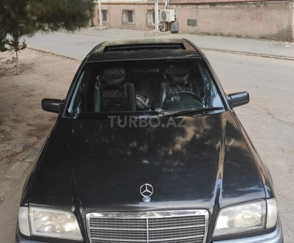 Mercedes C 180 1995, 484,000 km - 1.8 l - Naftalan