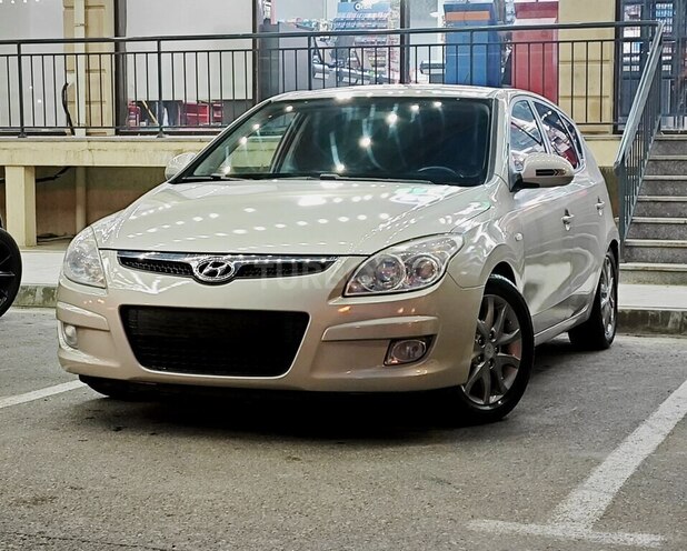 Hyundai i30 2008, 235,000 km - 1.6 l - İsmayıllı