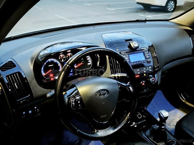 Hyundai i30 2008, 235,000 km - 1.6 l - İsmayıllı
