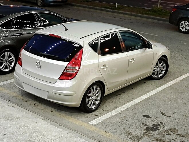 Hyundai i30 2008, 235,000 km - 1.6 l - İsmayıllı