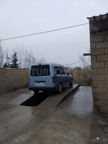 Opel Combo 2006, 326,000 km - 1.3 l - Sabirabad