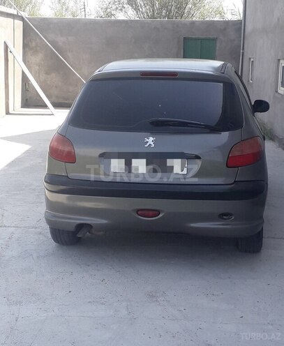 Peugeot 206 2006, 282,828 km - 1.6 l - Ucar
